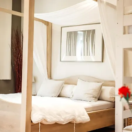 Le Manoir *