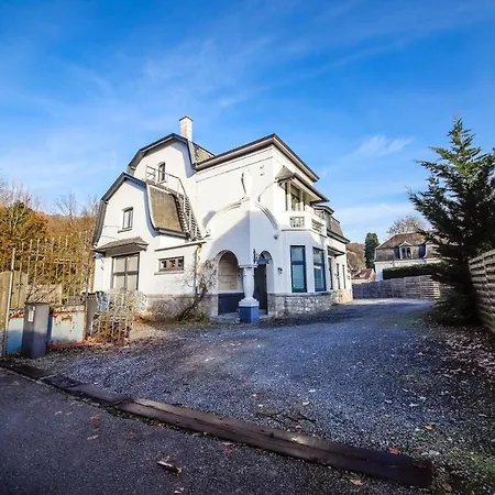 Le Manoir * Hastière-par-delà